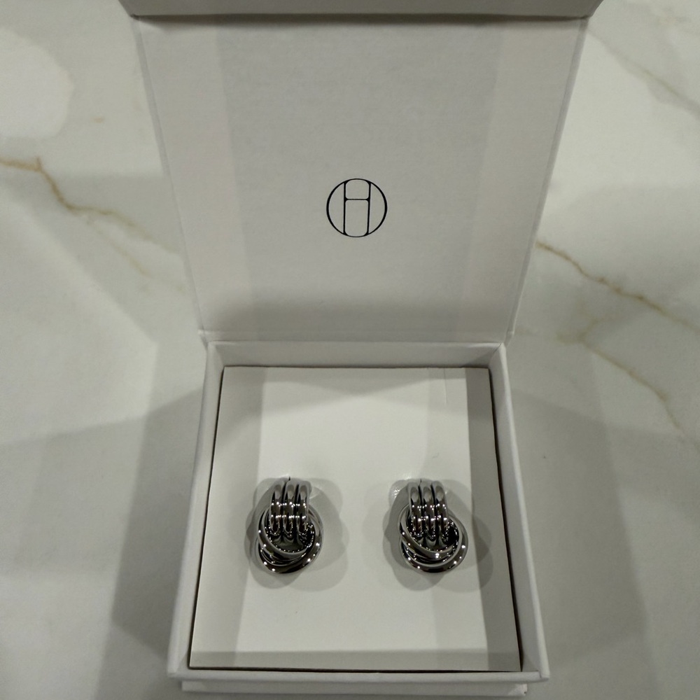 Heaven Mayhem Baby Knot Earrings